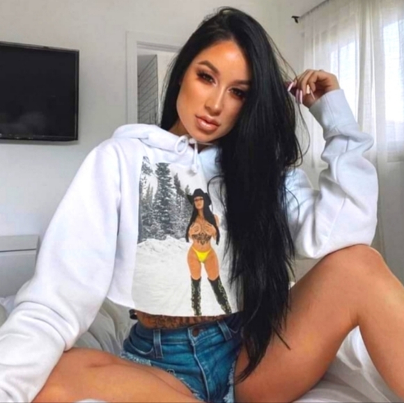 NWOT Men's Cassieemua Hoodie - Picture 1 of 7